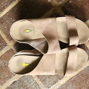 VOLATILE TAN SUEDE LADIES LOW WEDGE SANDAL. S!!IZE 8